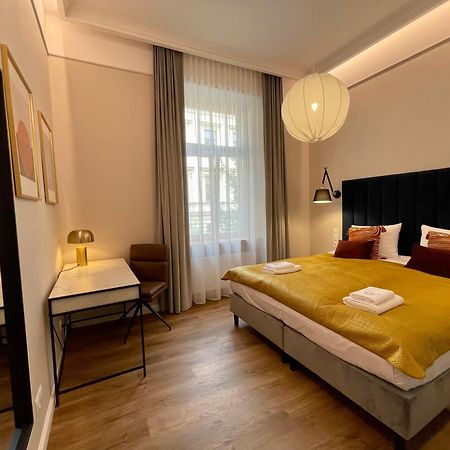 Golden Queen Apartments City Center Krakow Bagian luar foto